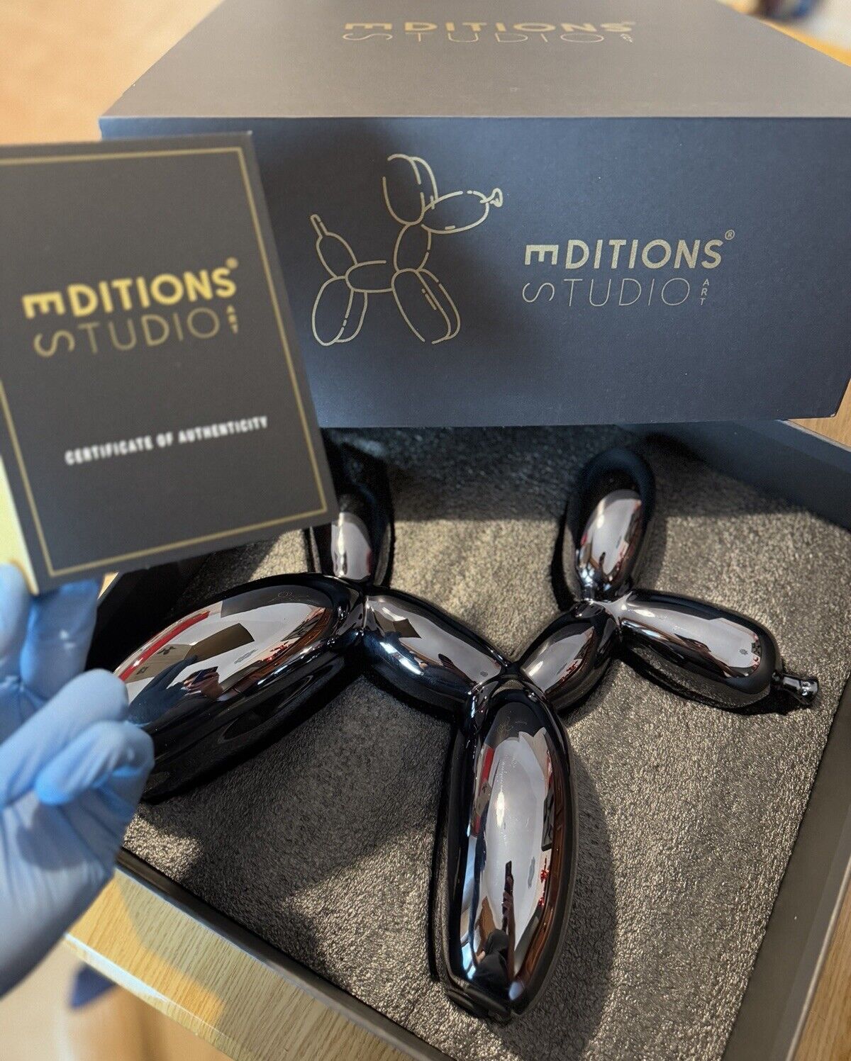 Jeff Koons - Balloon Dog L Resin (Graphite black)